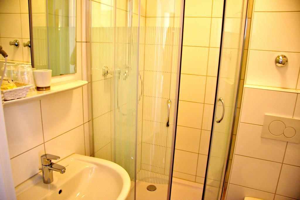 Hotel Gemini Dusseldorf Bilik gambar